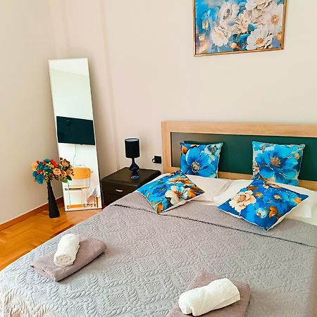 Cozy Apartment In Афины Экстерьер фото