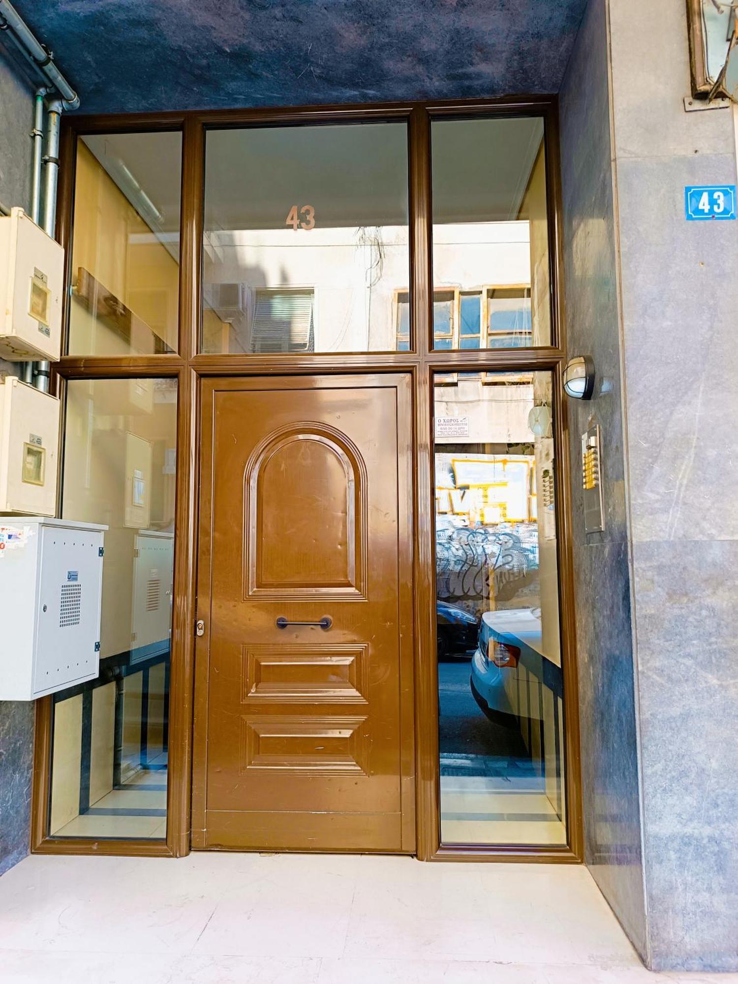 Cozy Apartment In Афины Экстерьер фото