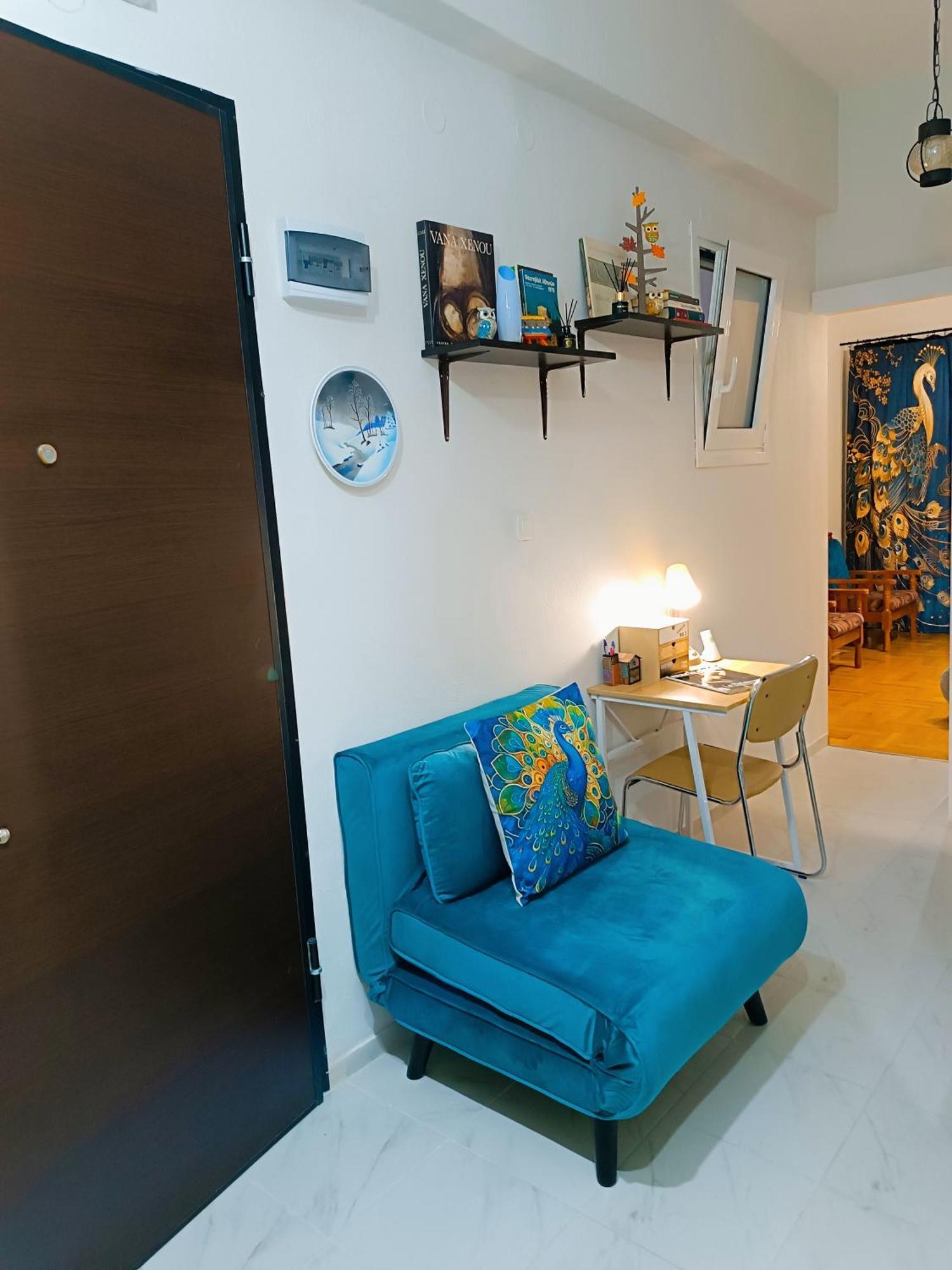 Cozy Apartment In Афины Экстерьер фото